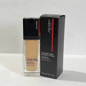 Shiseido Synchro Skin Radiant Lifting Foundation 250 Sand